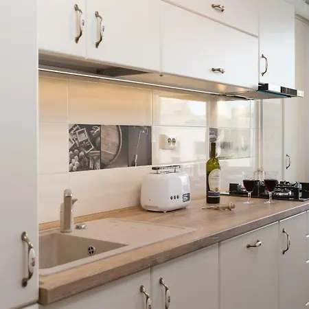 Daire Luxury Flat With Terrace - Adela - Ideal For Long *