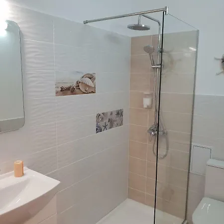 Luxury Flat With Terrace - Adela - Ideal For Long * Bükreş