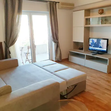 Luxury Flat With Terrace - Adela - Ideal For Long *