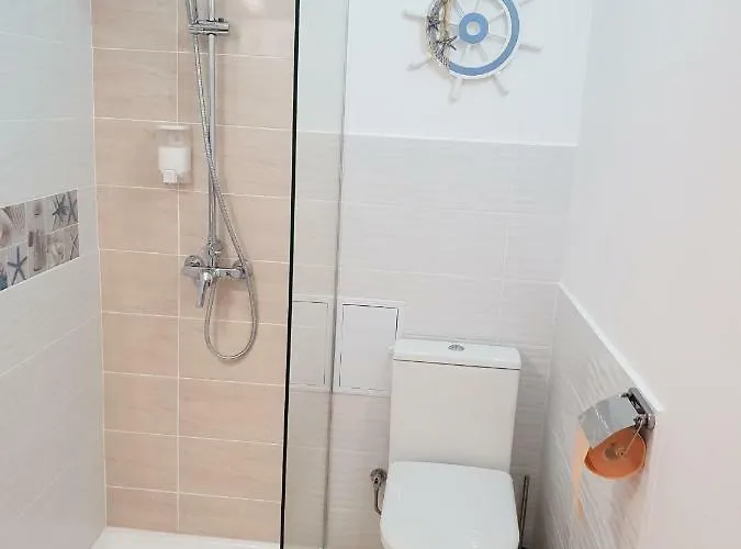 Luxury Flat With Terrace - Adela - Ideal For Long Lägenhet