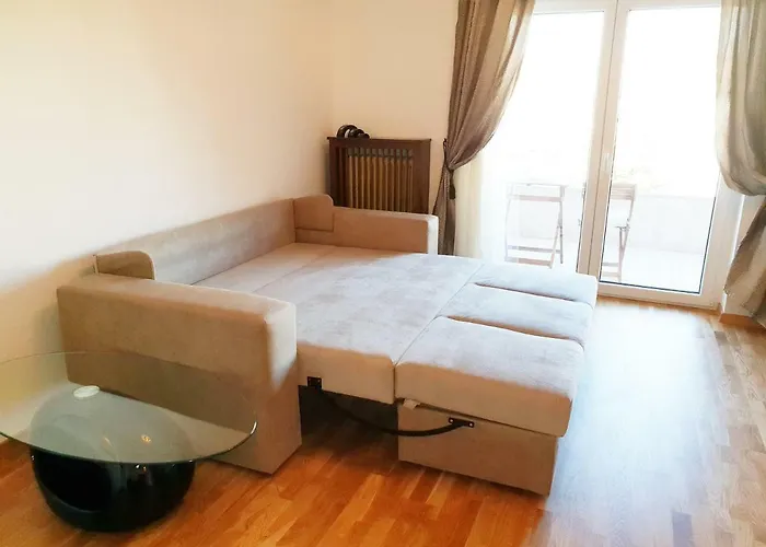 Luxury Flat With Terrace - Adela - Ideal For Long Apartment *