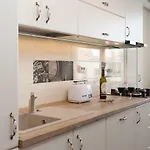 Lejlighed Luxury Flat With Terrace - Adela - Ideal For Long *
